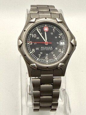 Vintage 90's Wenger SAK Swiss Military Men’s Silver and Black Watch Working
